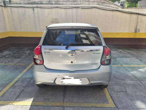 TOYOTA ETIOS 1.5 PLATINUM 16V FLEX 4P AUTOMÁTICO